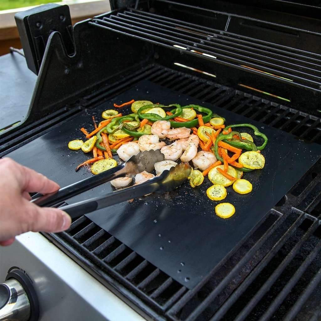 GrillGuard - Non-Stick Heat-Resistant BBQ Grill Mat - Easy to Clean (2+2 FREE)