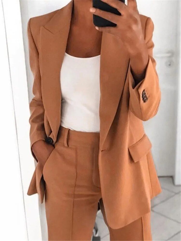 Chloe - Elegant Women’s 2-Piece Suit - Style, Comfort, and Sophistication