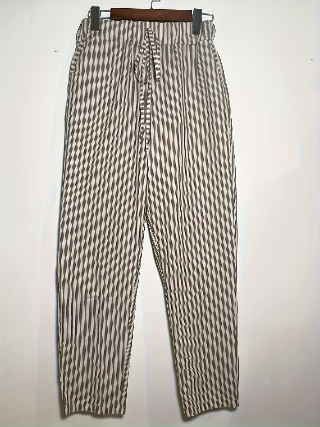 Olivia - Stylish Striped Summer Trousers - Perfect for Casual Days and Cool Comfort