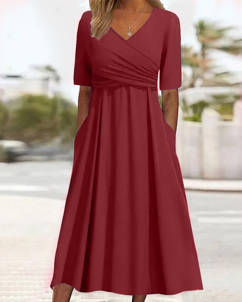 Sara - Elegant Short Sleeve Crossover Dress - Perfect for Day-to-Night Wear