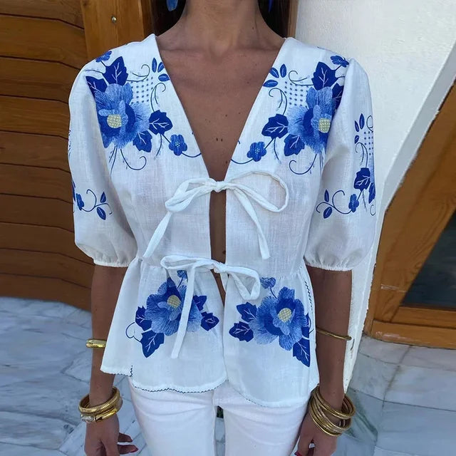 Matilda - Floral Print V-Neck Blouse - A Fresh, Feminine Look for Any Occasion