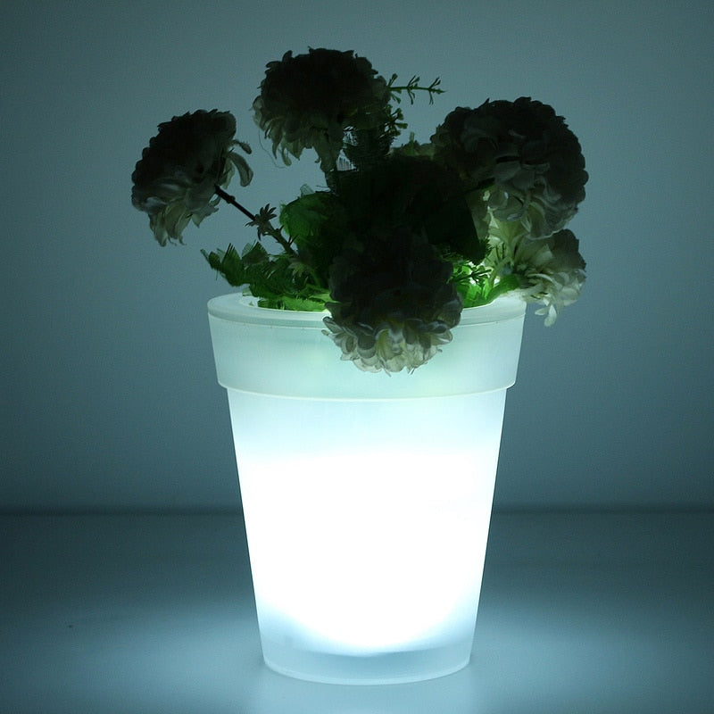 LumiFlora - Solar Power Lighting Flowerpot - Illuminated Design with Sustainable Energy