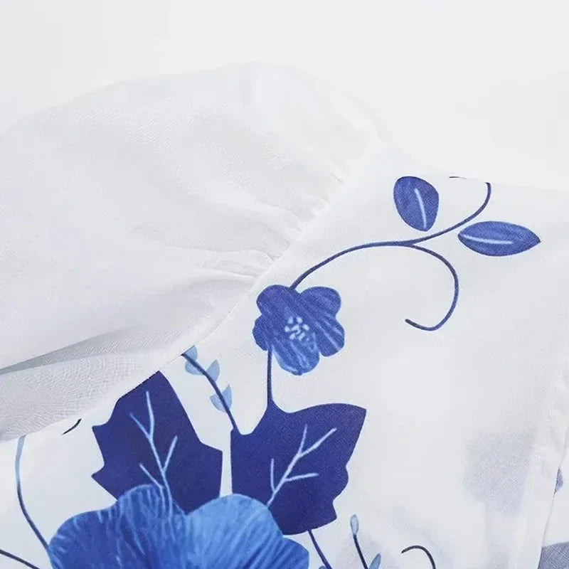 Charlotte - Stylish Printed V-Neck Blouse - Perfect for Everyday Comfort and Style