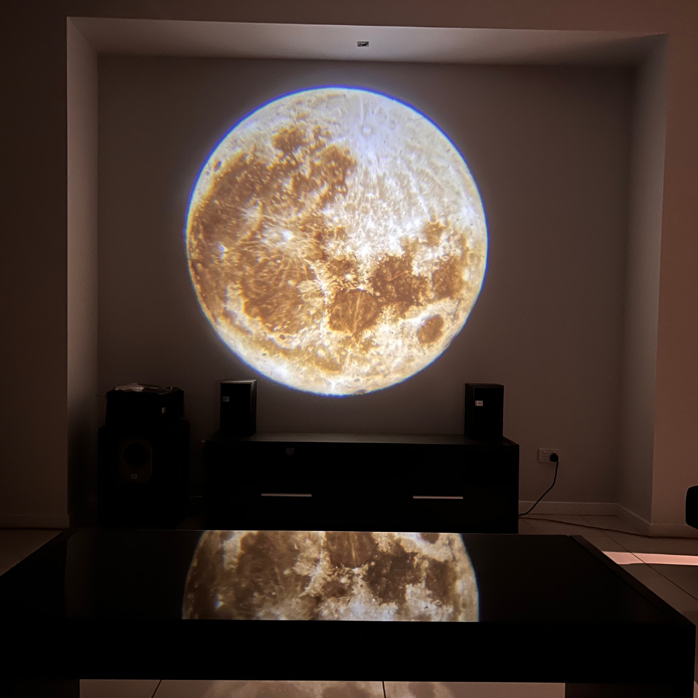 LunarGlow - 3D Floating Moon Light - Create a Relaxing Atmosphere for Your Space