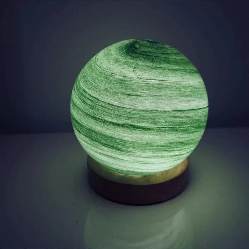 LunaGlow - Magical Moon Lamp - USB Powered for a Captivating Atmosphere