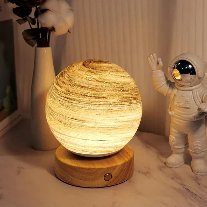 LunaGlow - Magical Moon Lamp - USB Powered for a Captivating Atmosphere